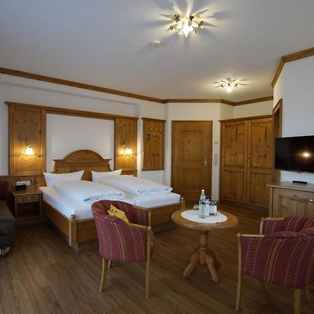 Hotel Gasthof Jaegerhaus سانكت بيتر المظهر الخارجي الصورة