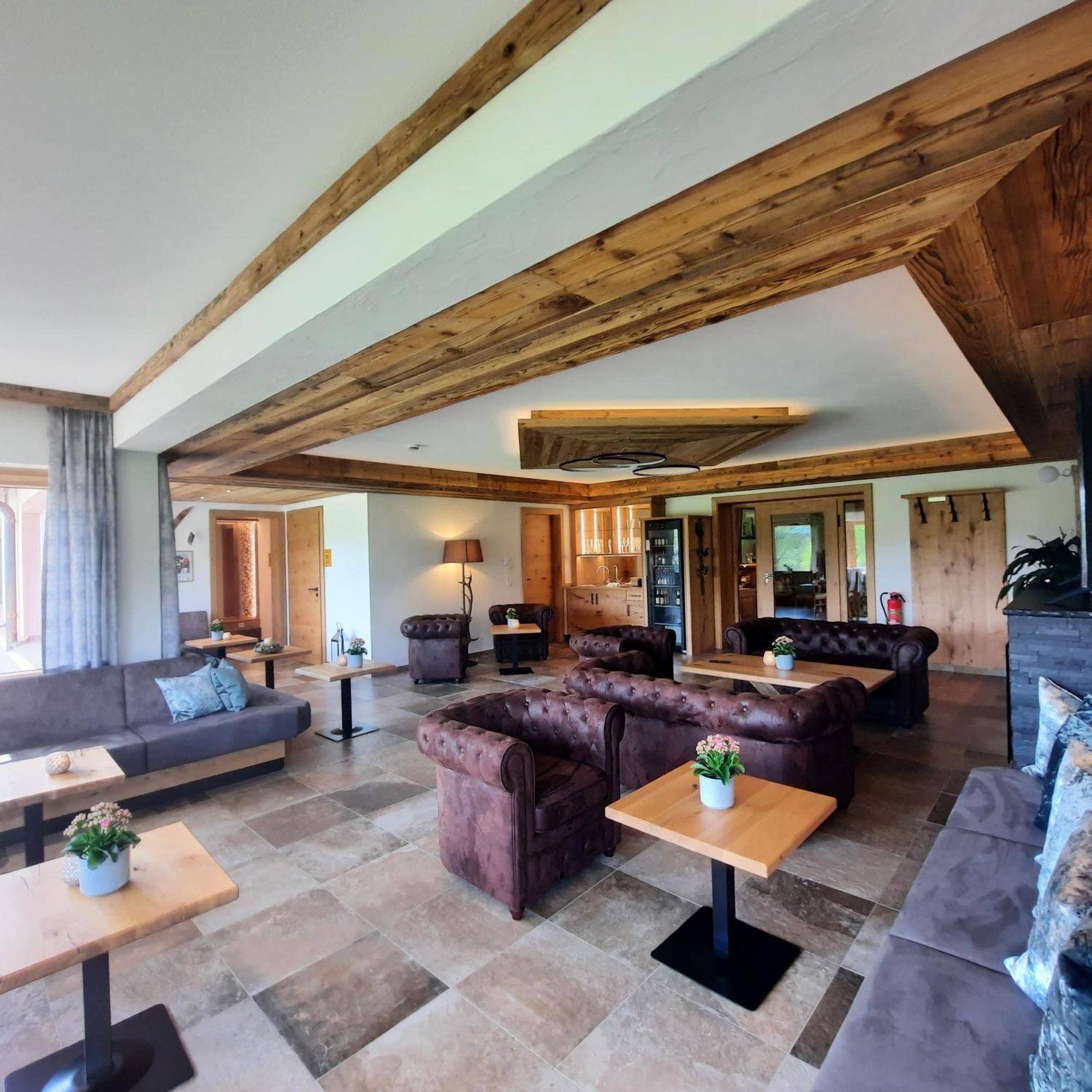 Hotel Gasthof Jaegerhaus سانكت بيتر المظهر الخارجي الصورة