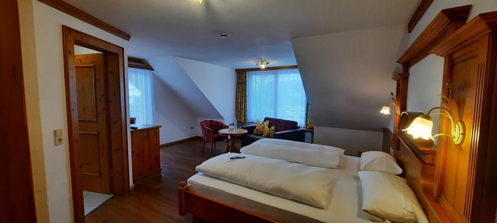 Hotel Gasthof Jaegerhaus سانكت بيتر المظهر الخارجي الصورة