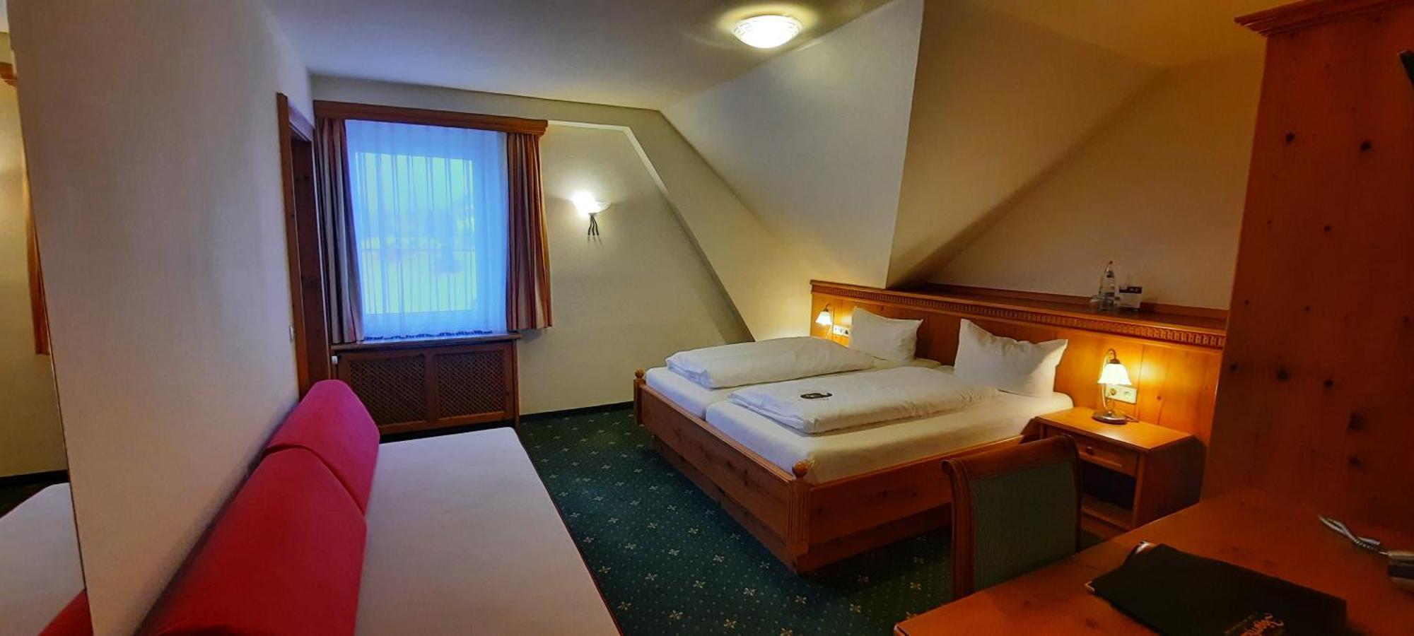 Hotel Gasthof Jaegerhaus سانكت بيتر المظهر الخارجي الصورة