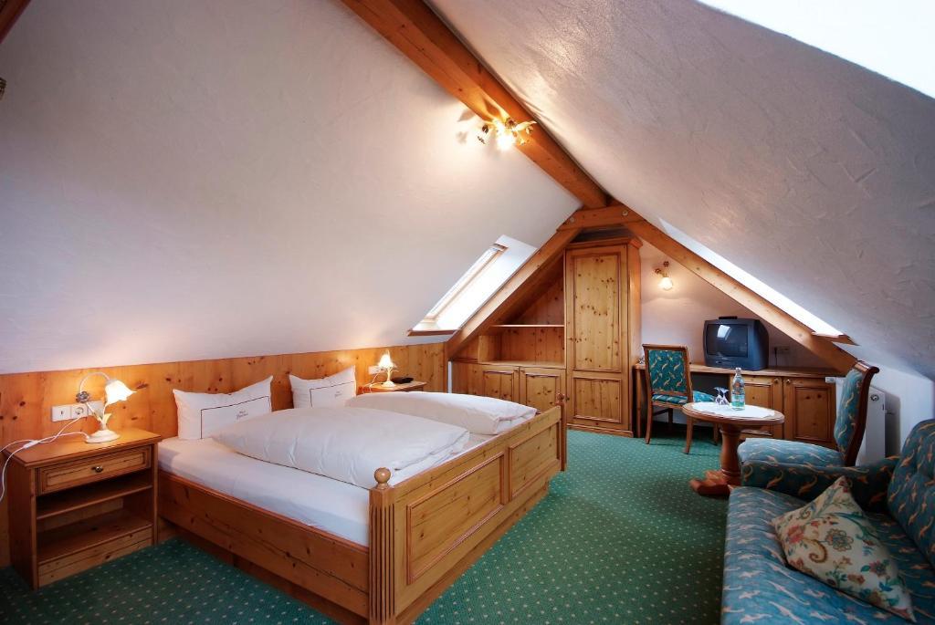 Hotel Gasthof Jaegerhaus سانكت بيتر الغرفة الصورة